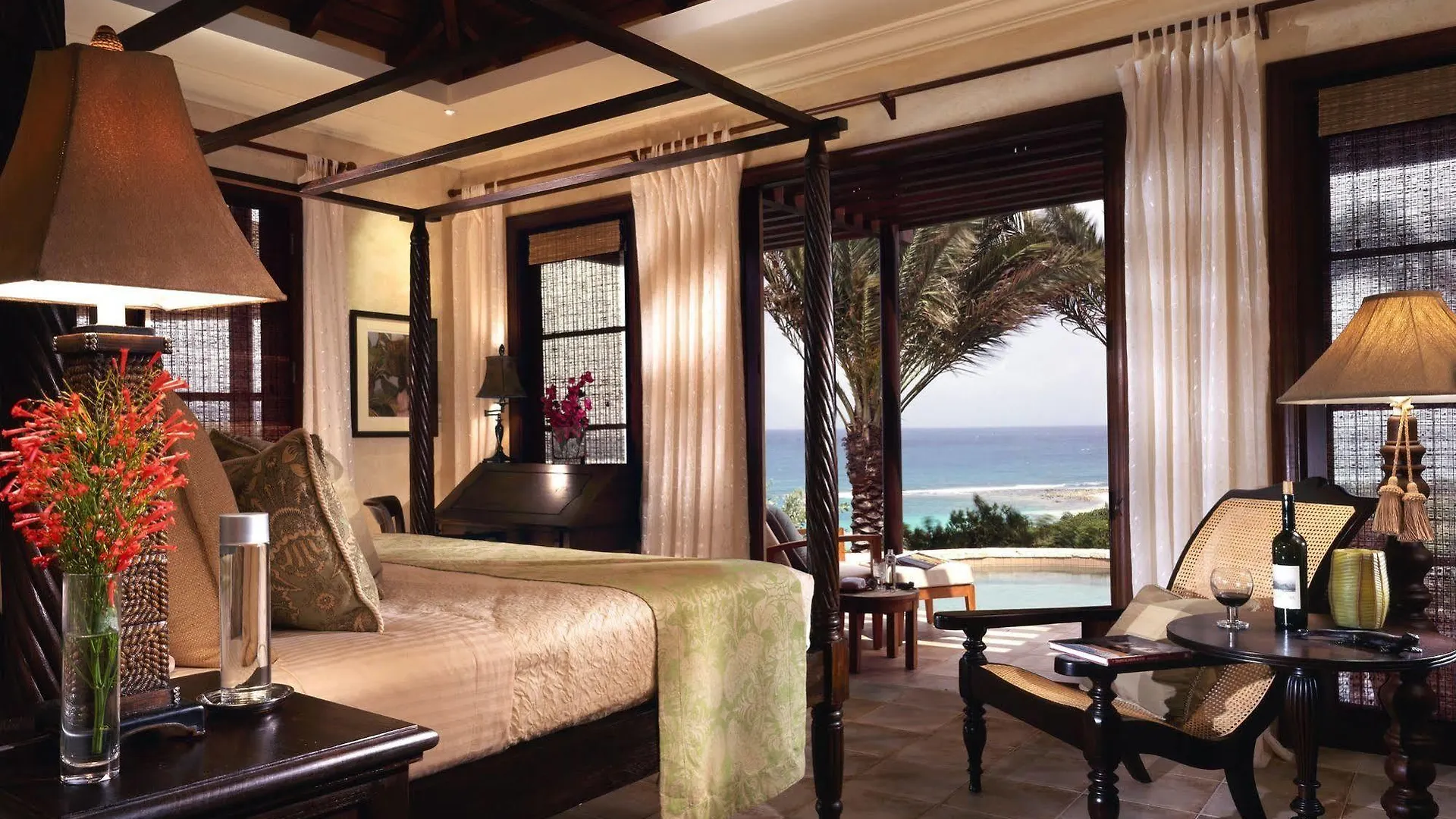 Anguilla'S Bird Of Paradise The Valley Hotel